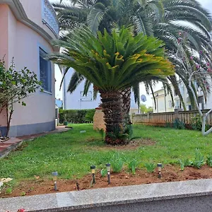 Lucia Apartment