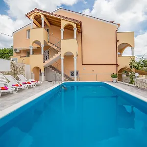 Saldun Apartament Trogir